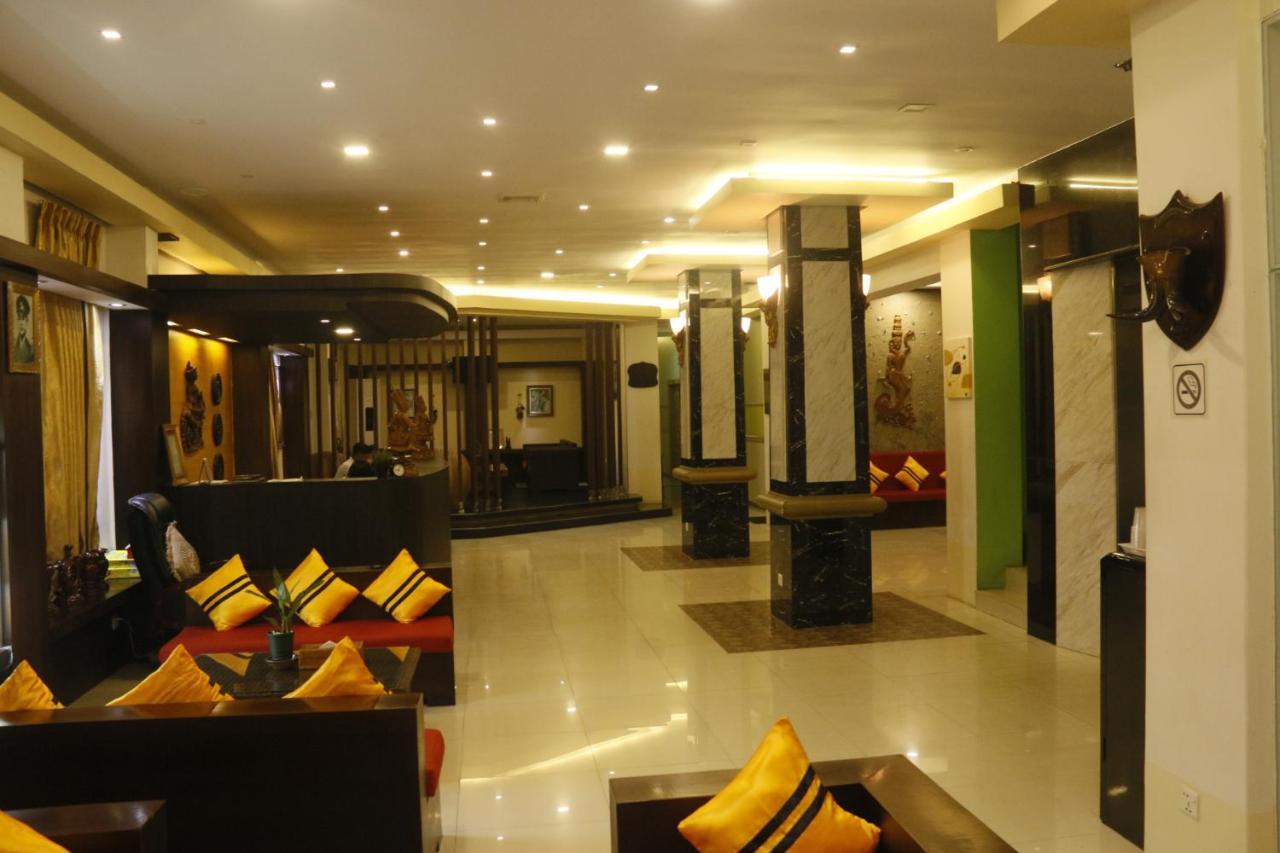 Golden Guest Hotel Тавой Екстер'єр фото